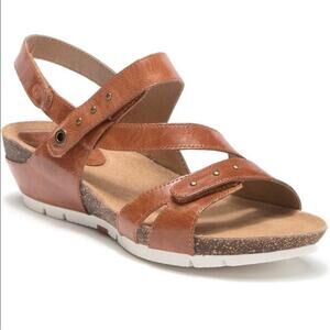 Josef Seibel Hailey 33 Strappy Hook & Loop Leather Wedge Sandals Carmel Brown 40